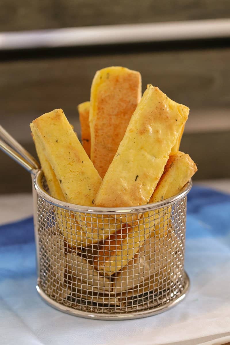 Find out how to make Thermomix polenta chips... they're easy, they're delicious PLUS they're oven-baked!