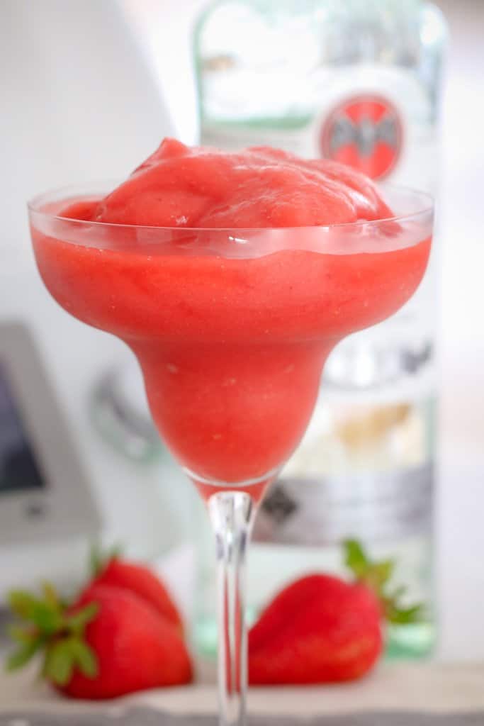 Thermomix Frozen Strawberry Daiquiri  Thermobliss