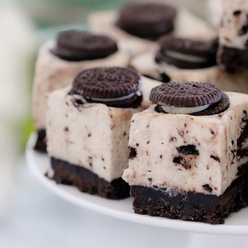 Thermomix Cookies &amp; Cream Slice-image