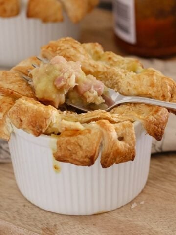 Our Thermomix Chicken & Leek Pies are the perfect family dinner! Serve with mashed potato and steamed vegetables for an easy midweek meal. 