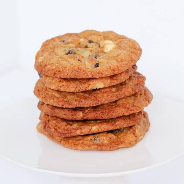 Soft and chewy Thermomix White Chocolate & Cranberry Cookies that are perfect for Christmas (or anytime of the year!).
