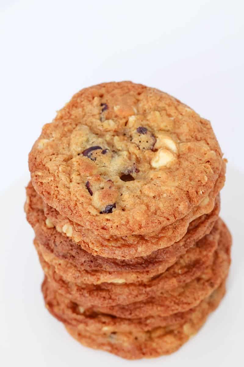 Soft and chewy Thermomix White Chocolate & Cranberry Cookies that are perfect for Christmas (or anytime of the year!). 