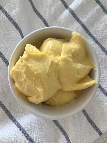 Mango Ice Cream in a bowl
