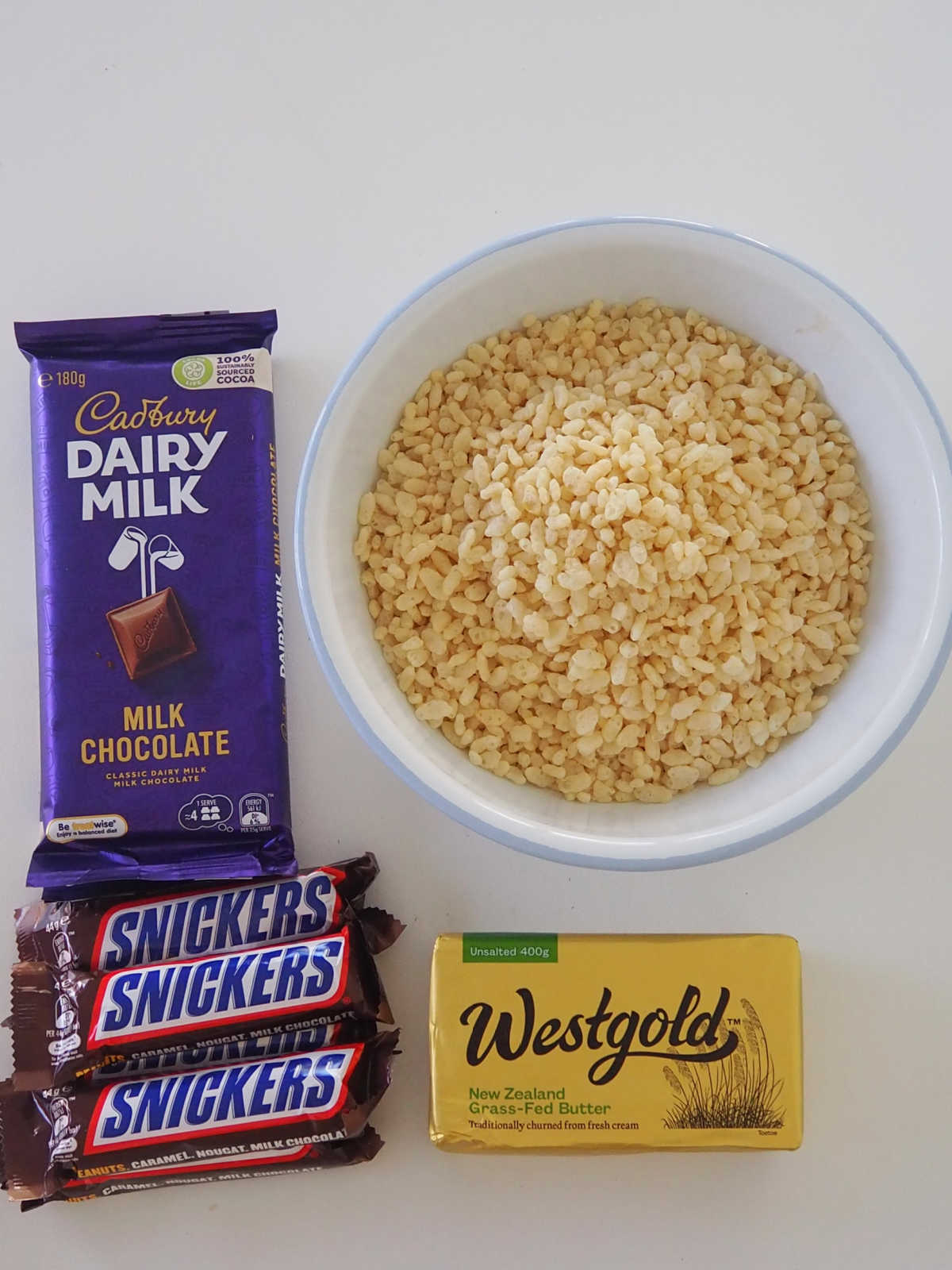 Ingredients to make Snickers Slice