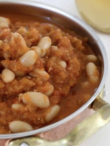 A bowl of homemade baked beans.