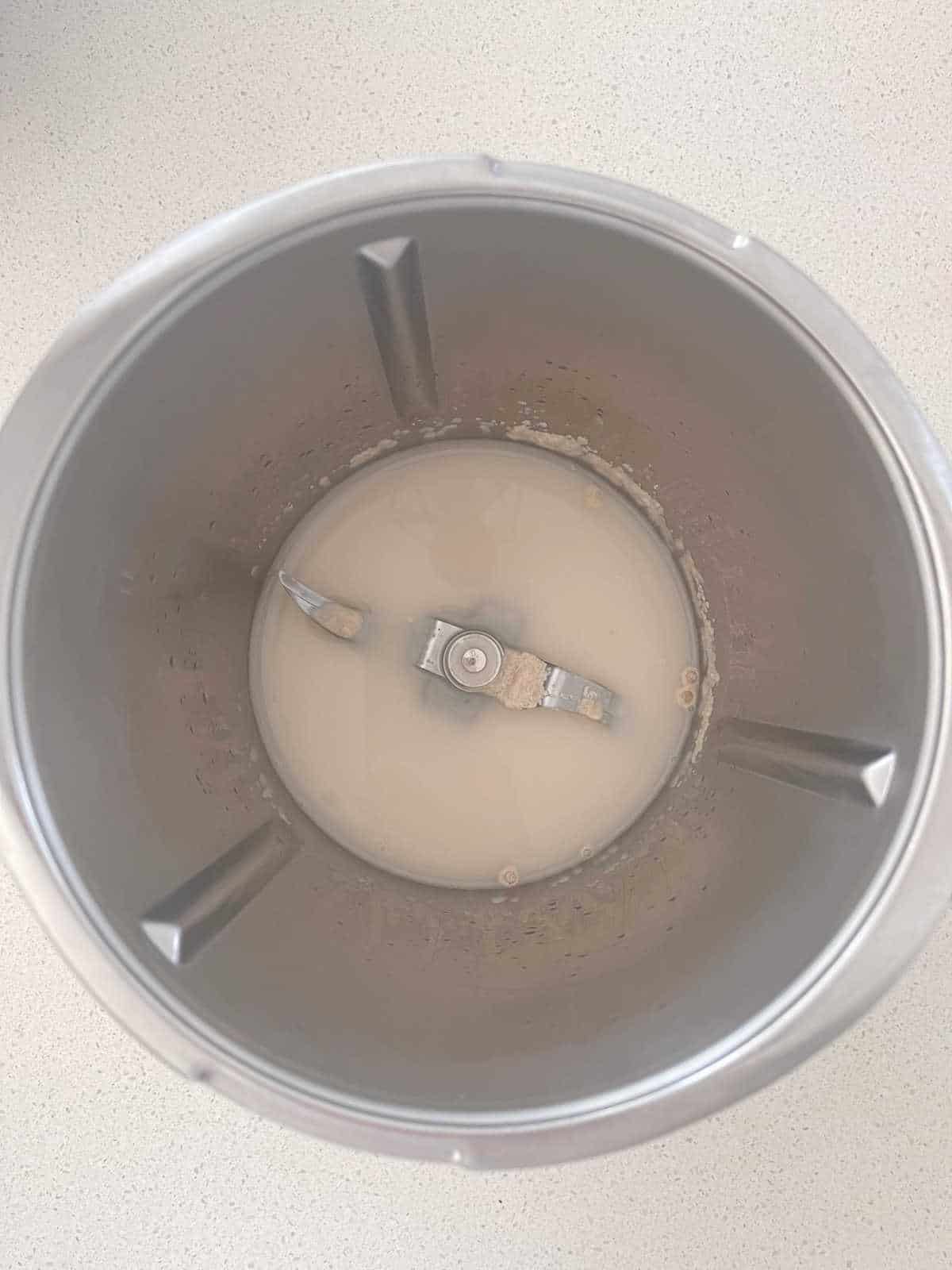 Yeast in Thermomix bowl