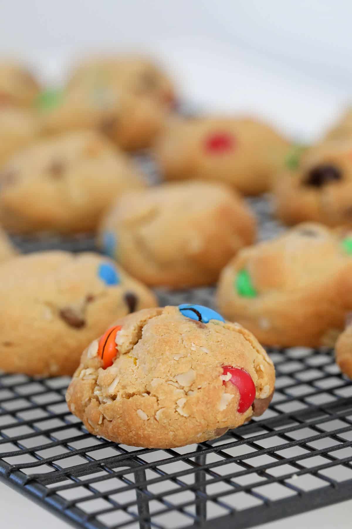M&M cookies on a baking wire.