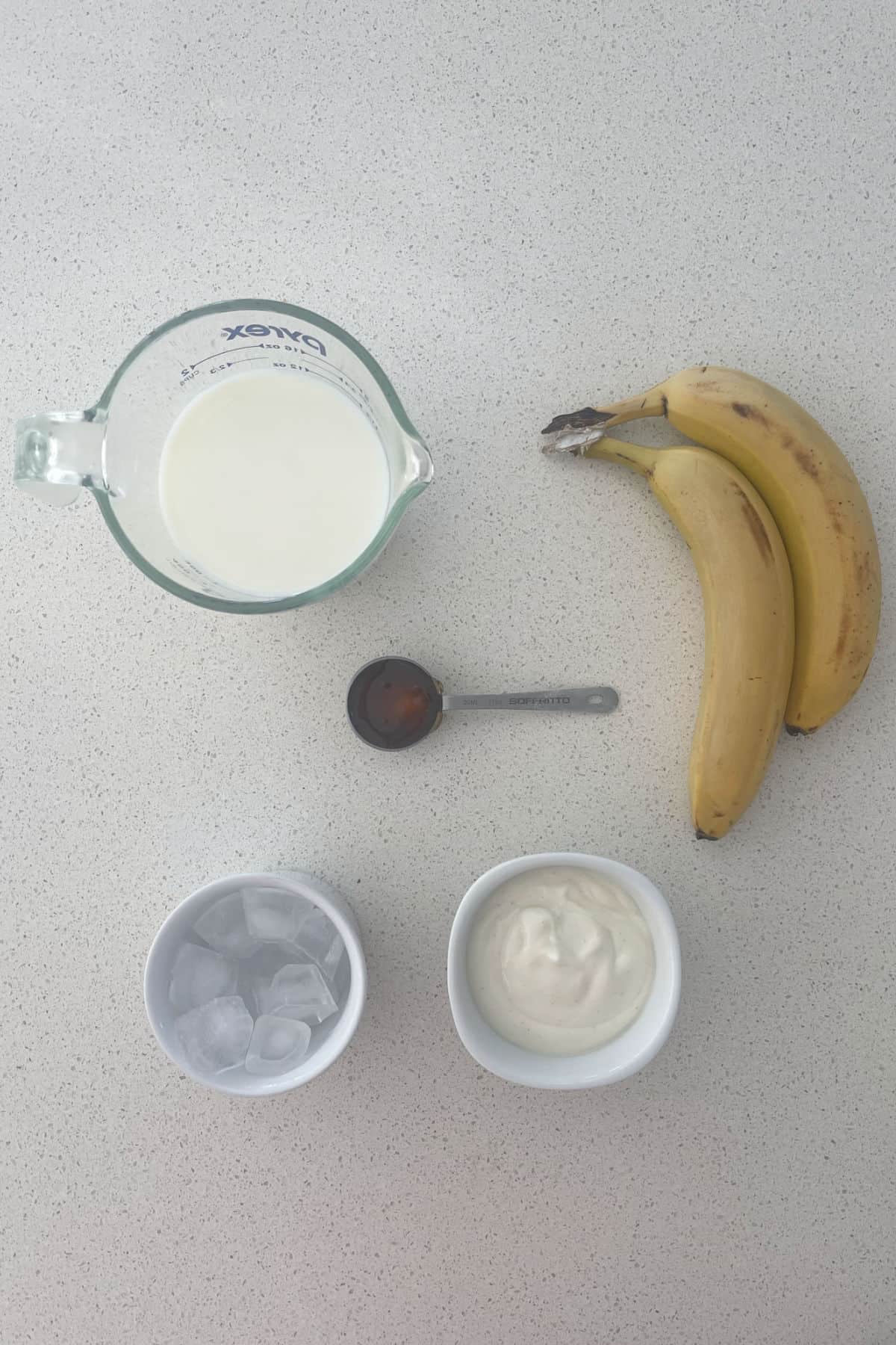 Ingredients to make a banana smoothie