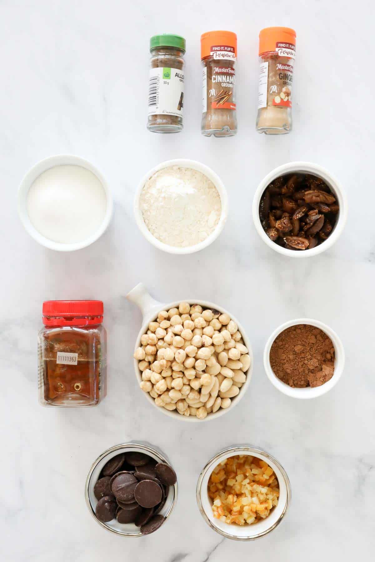 The ingredients for panforte.