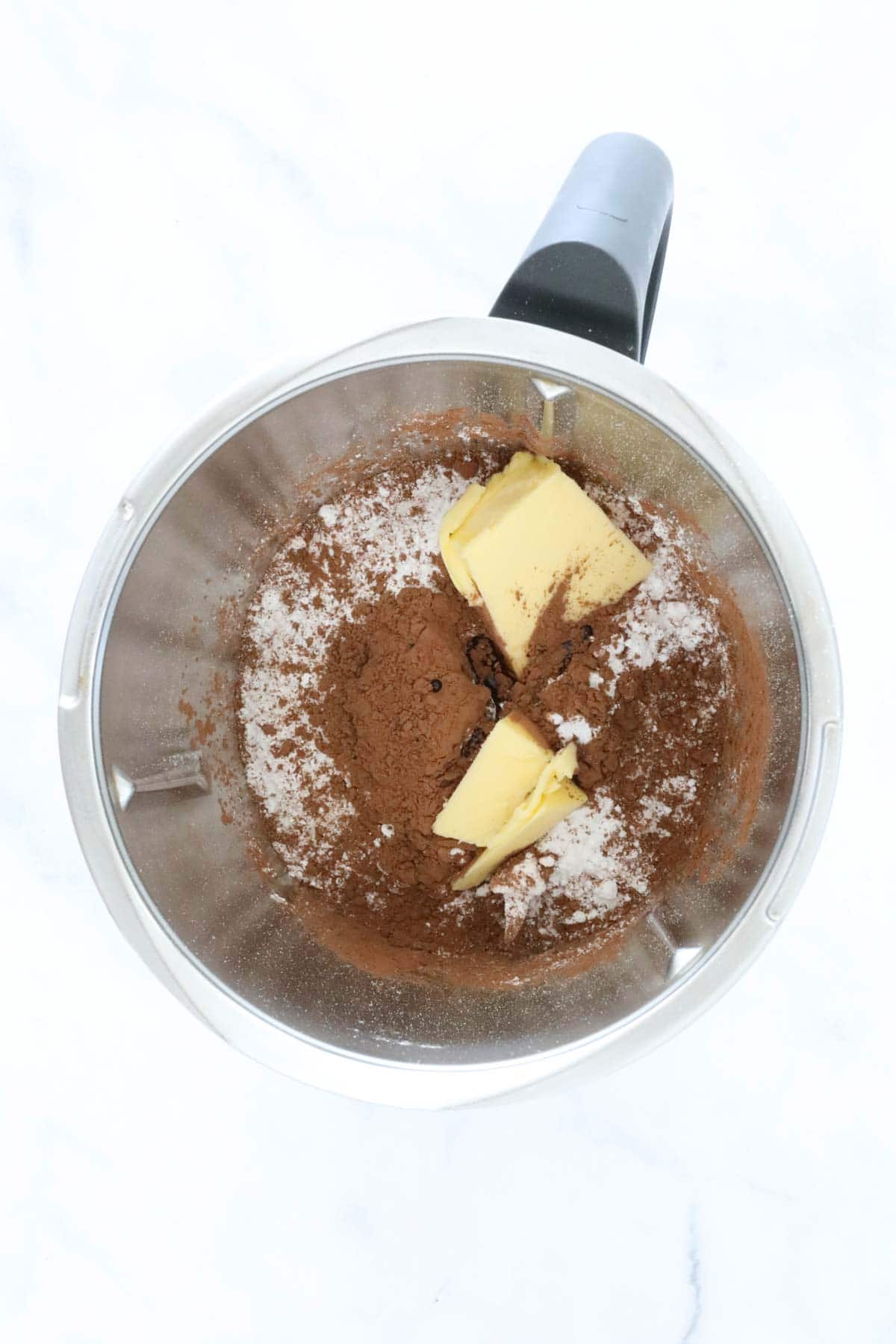 Butter and cocoa in a Thermomix.