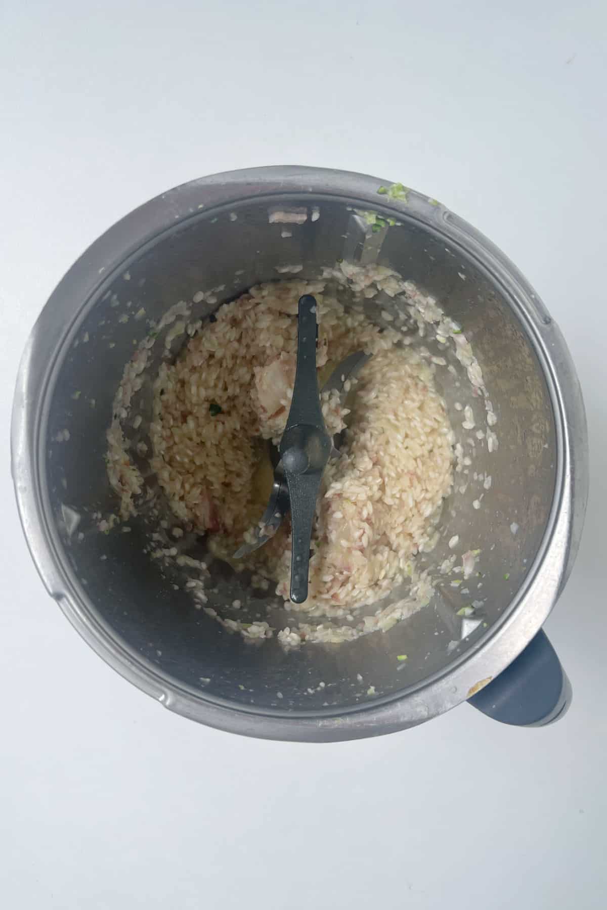 Arborio rice in a thermomix bowl.