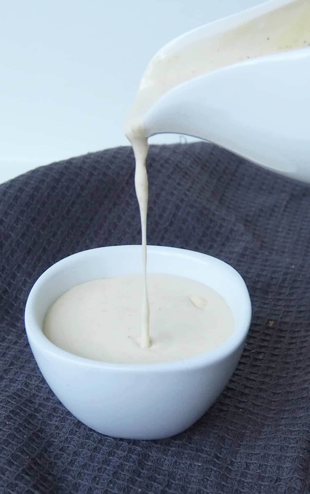 How to Make Cheese Sauce in a Thermomix Thermobliss