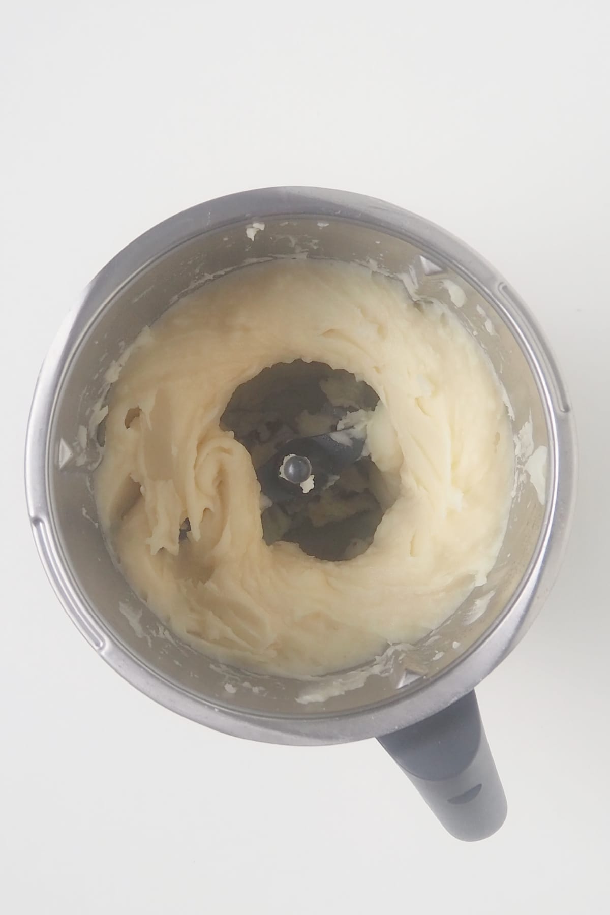 Mashed potato in a thermomix.